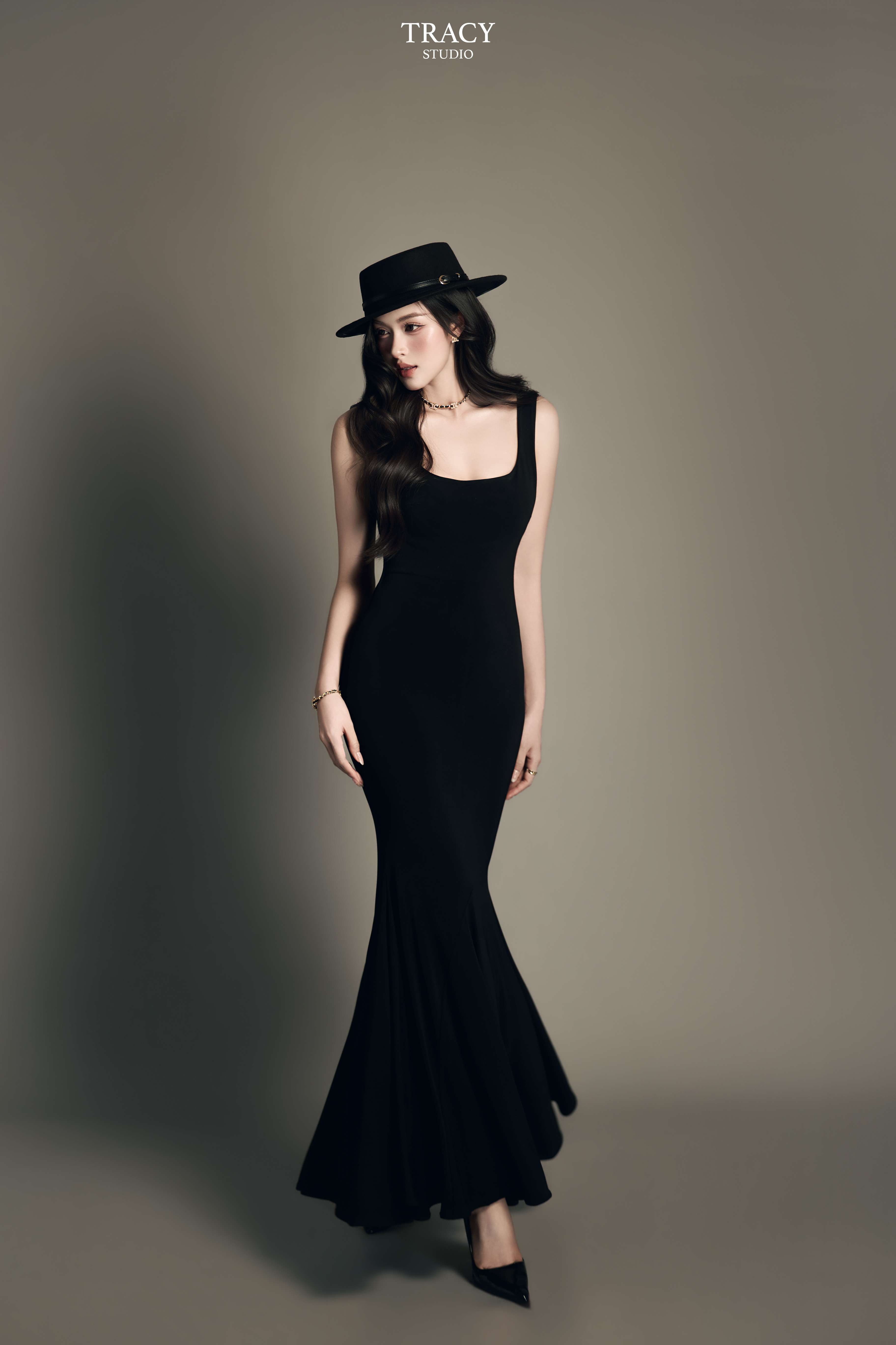 frontend/img/gallery/concept-cool-ngau-slay/tracy-studio-chup-concept-celine-slay (6).jpg